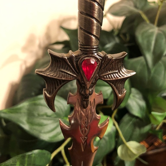 Medieval Skull Base Dagger Letter Opener - Picture 2 of 8